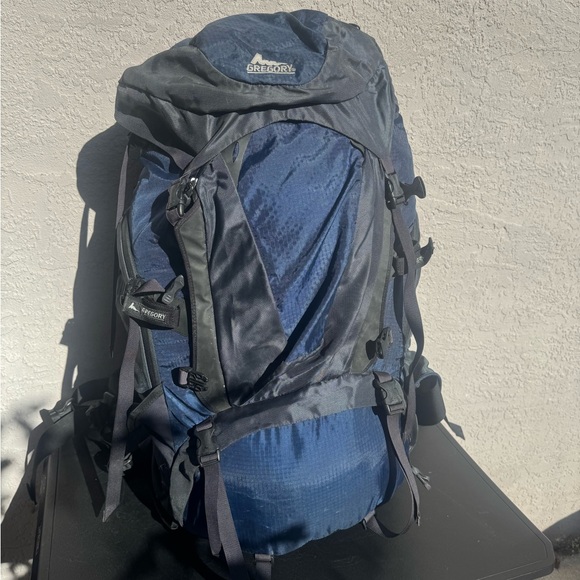 Gregory Men's Blue/Black Hikingoutdoors Backpack